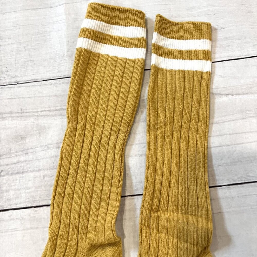 🆕NWOT Ribbed Knee Socks - Picture 2 of 4